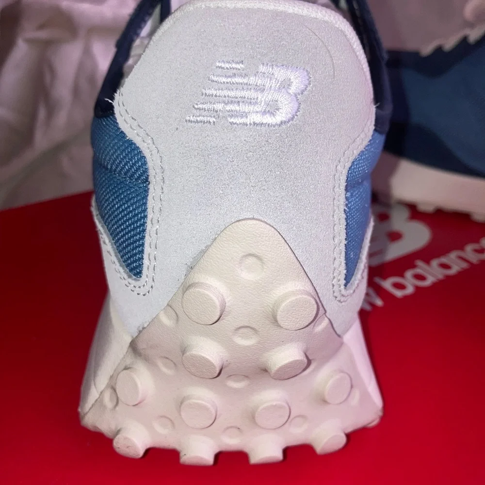 New Balance Navy and White VINTAGE 327 Athletic Shoes - Picture 5 of 10